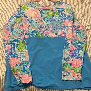 Lilly Pulitzer lightweight long sleeve shirt